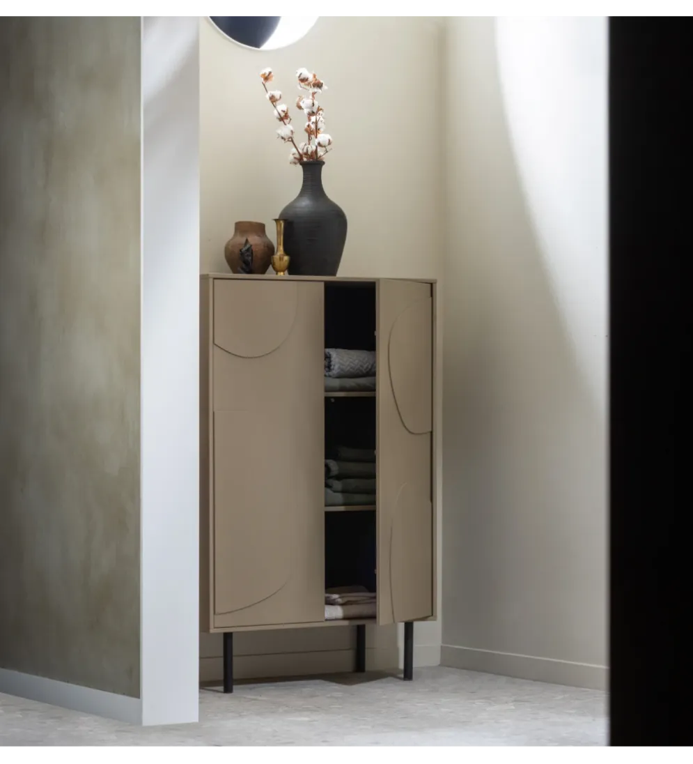 Komoda wysoka CADIZ 135 cm drewno sosny piaskowa