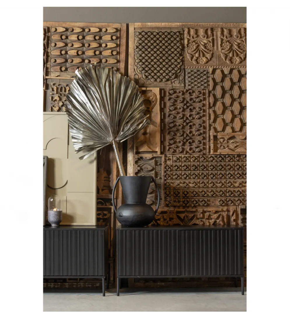 Stolik pod TV NEW GRAVURE 100 cm drewno sosny czarny